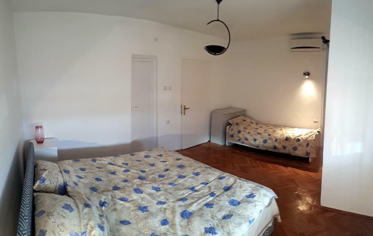 Edelweiss Hostel Štip المظهر الخارجي الصورة
