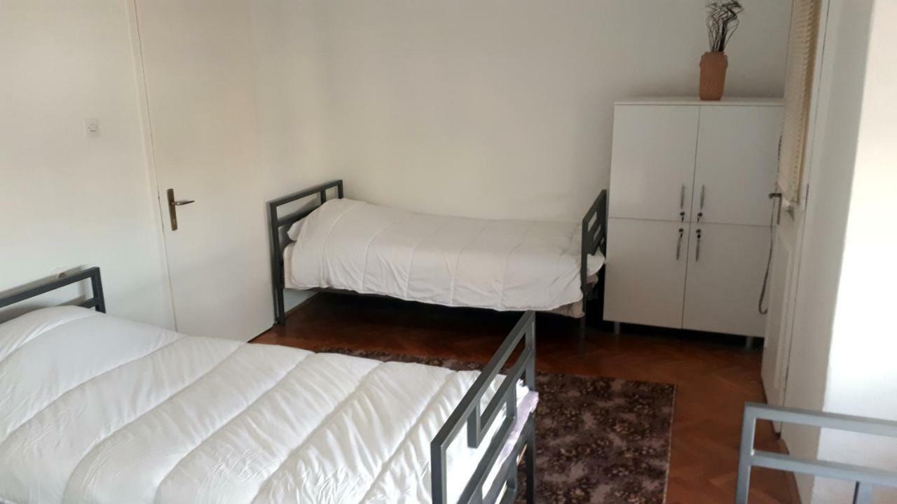 Edelweiss Hostel Štip المظهر الخارجي الصورة